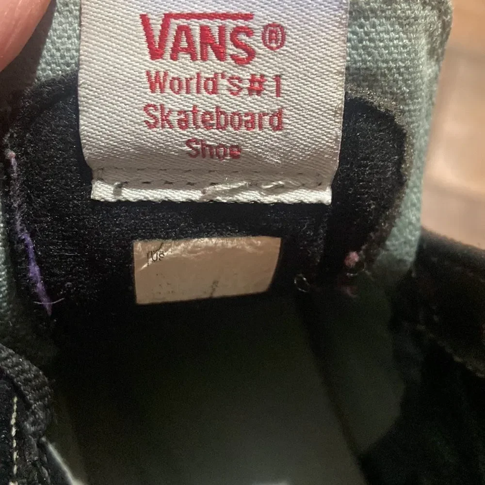 10/$50 Vans Off The Wall Suede l Unixes Shoes Size MX 21  Size SU 2